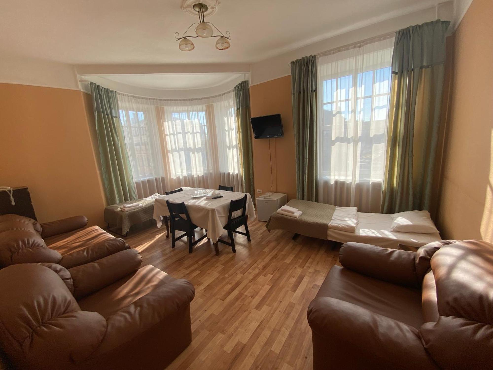 Viktorija Hotel Riga Ngoại thất bức ảnh