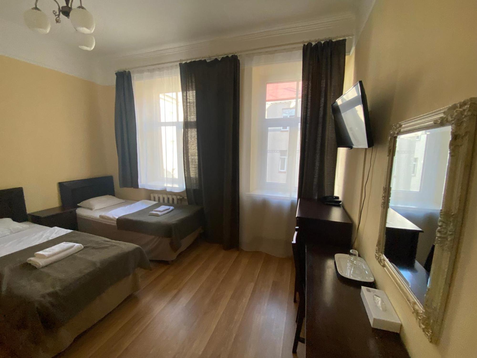 Viktorija Hotel Riga Ngoại thất bức ảnh