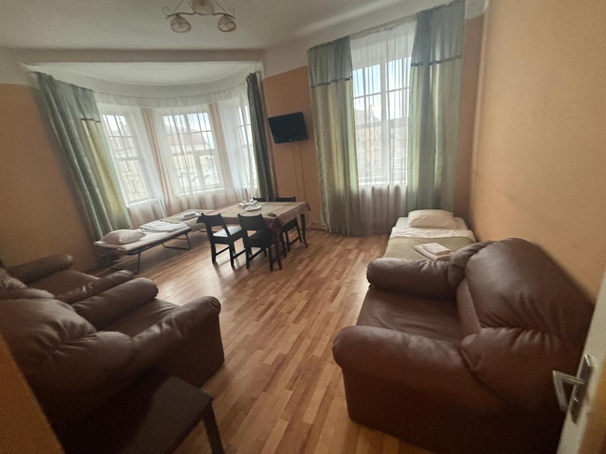 Viktorija Hotel Riga Ngoại thất bức ảnh