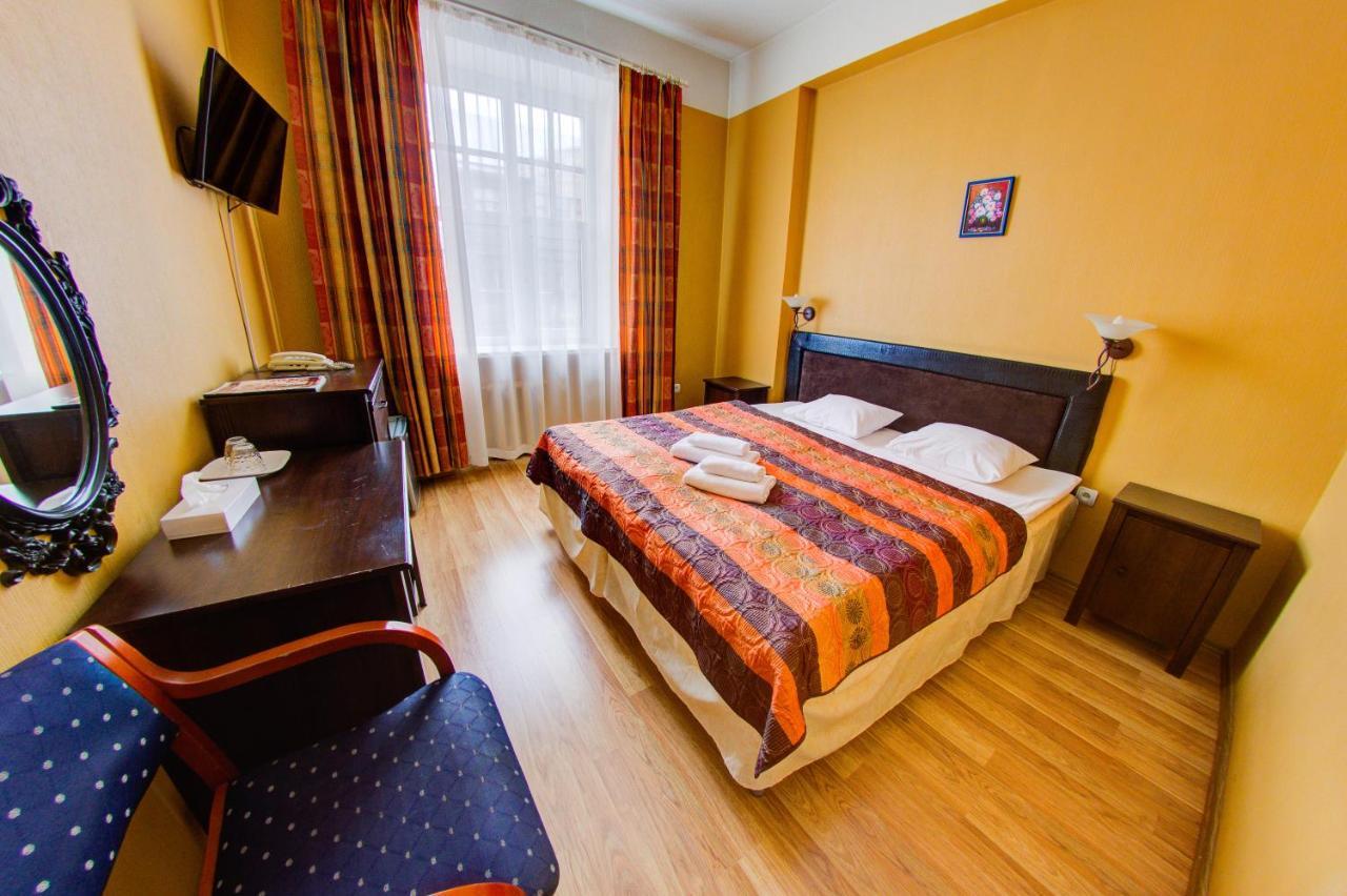 Viktorija Hotel Riga Ngoại thất bức ảnh