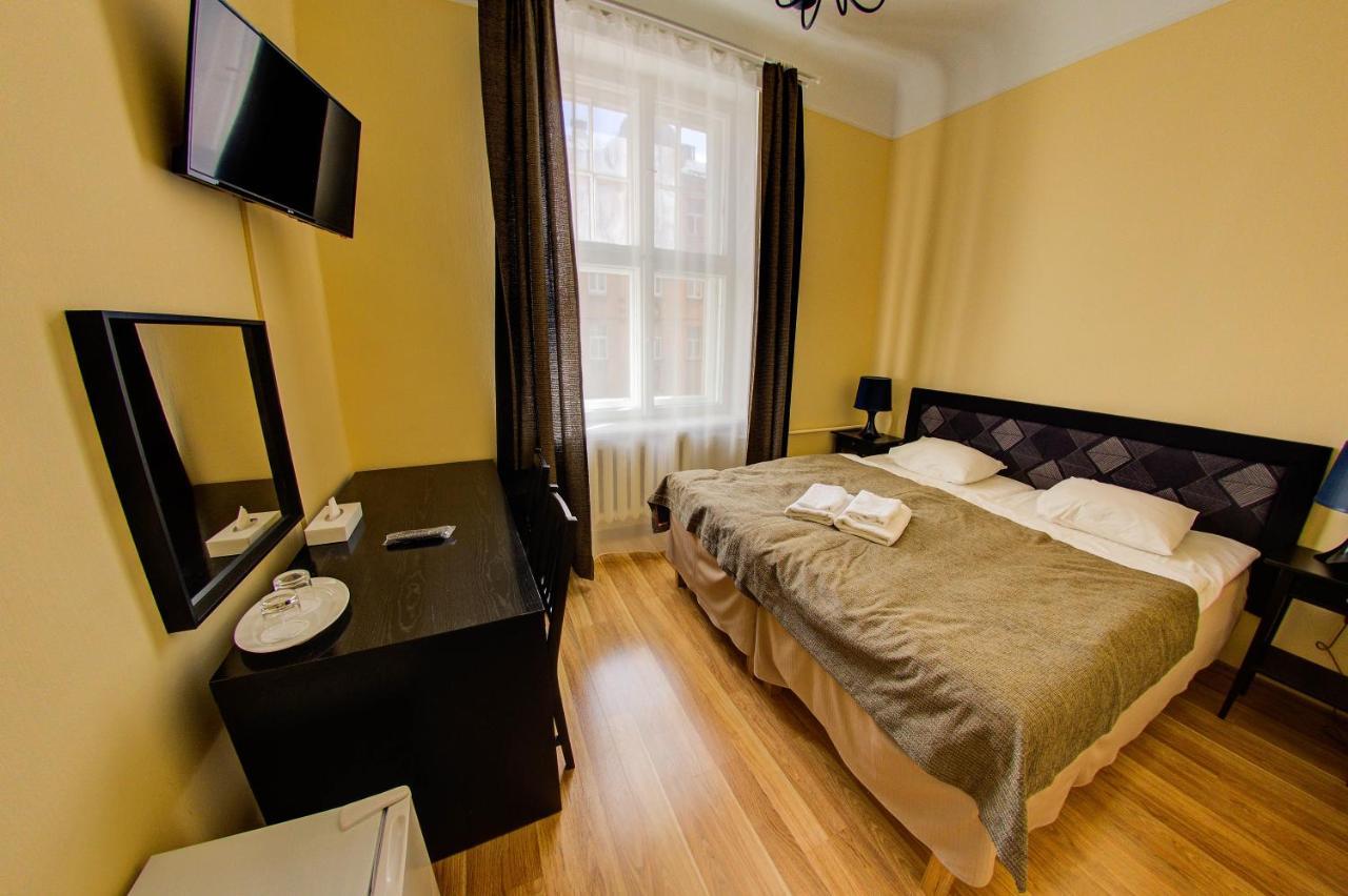 Viktorija Hotel Riga Ngoại thất bức ảnh